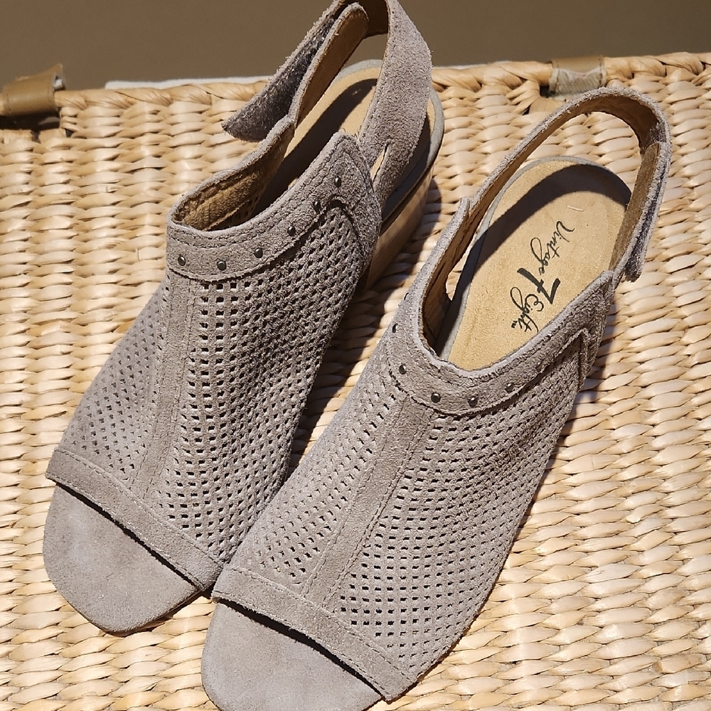 Women's Suede Slingback Sandals